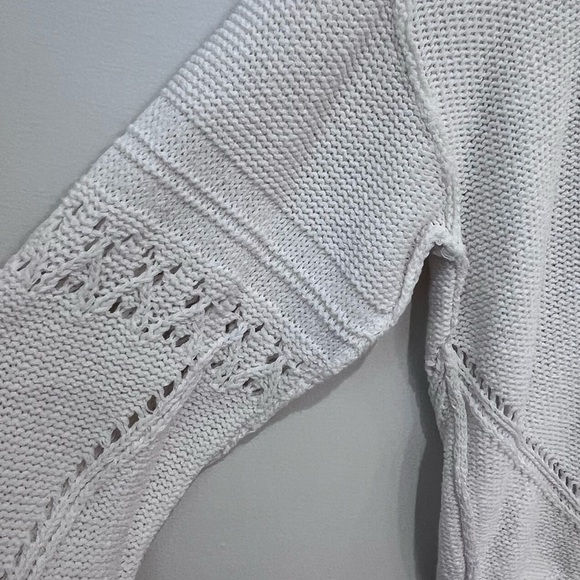 Lucky Brand Oversized Cropped Knit Cotton Long Sleeve Sweater White, Small - Picture 4 of 12